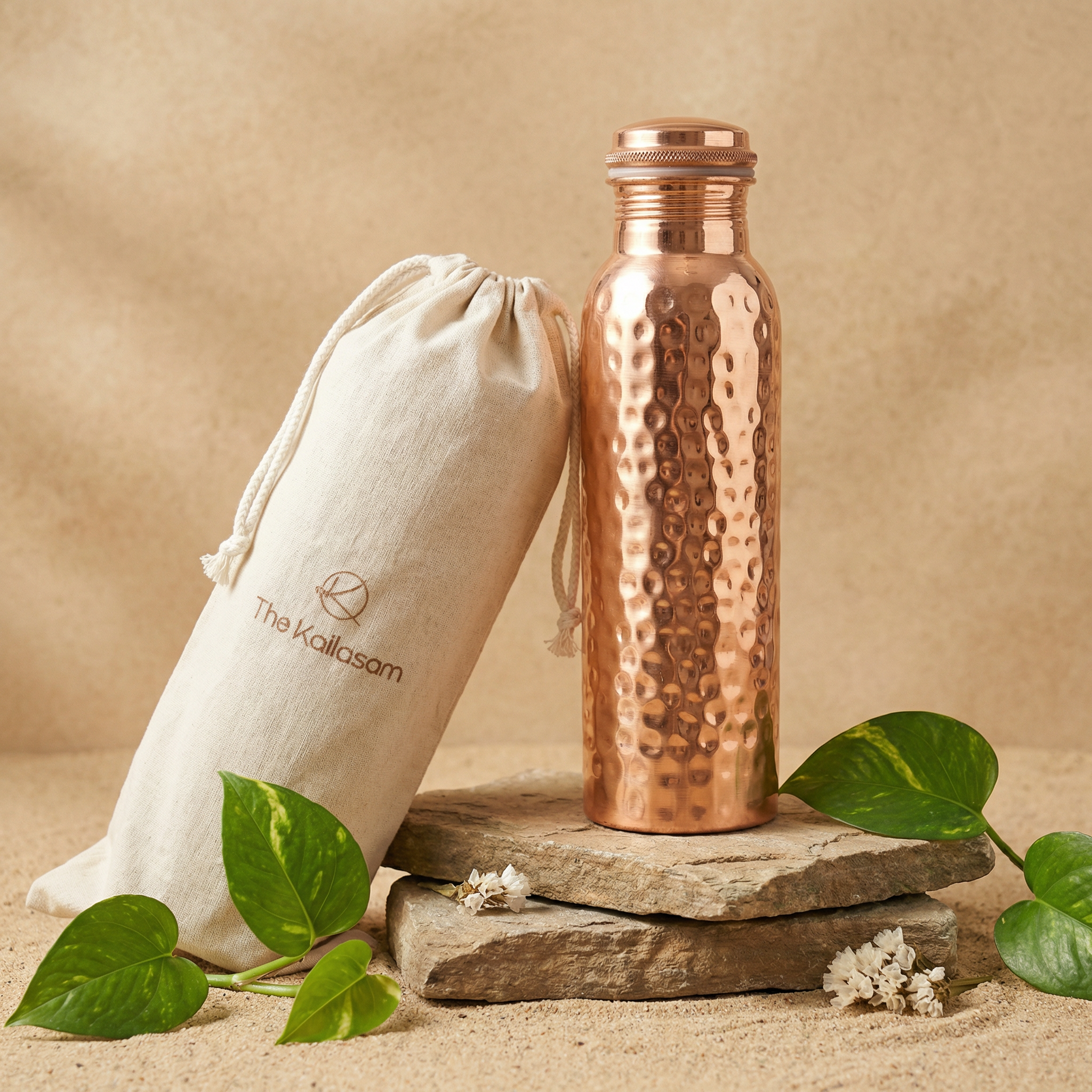 Hammered Pure Copper Water Bottle 950 ml